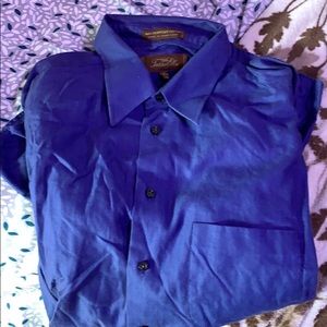 Men’s dress shirt
